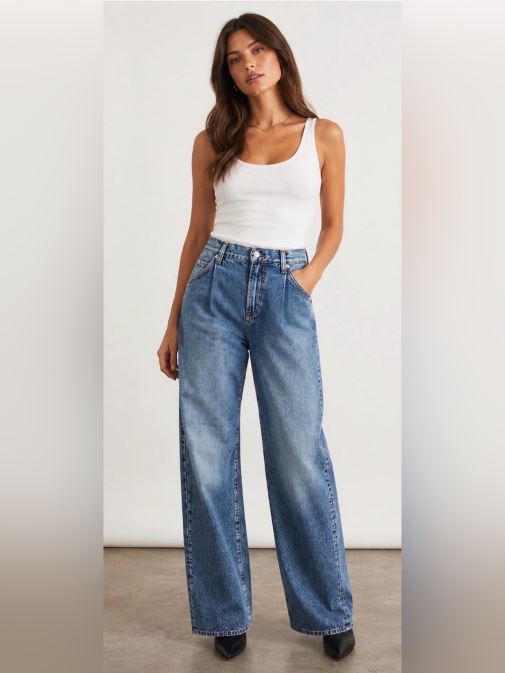 Daily Blue Love Wide Leg Pleated Jeans in Medium Wash
